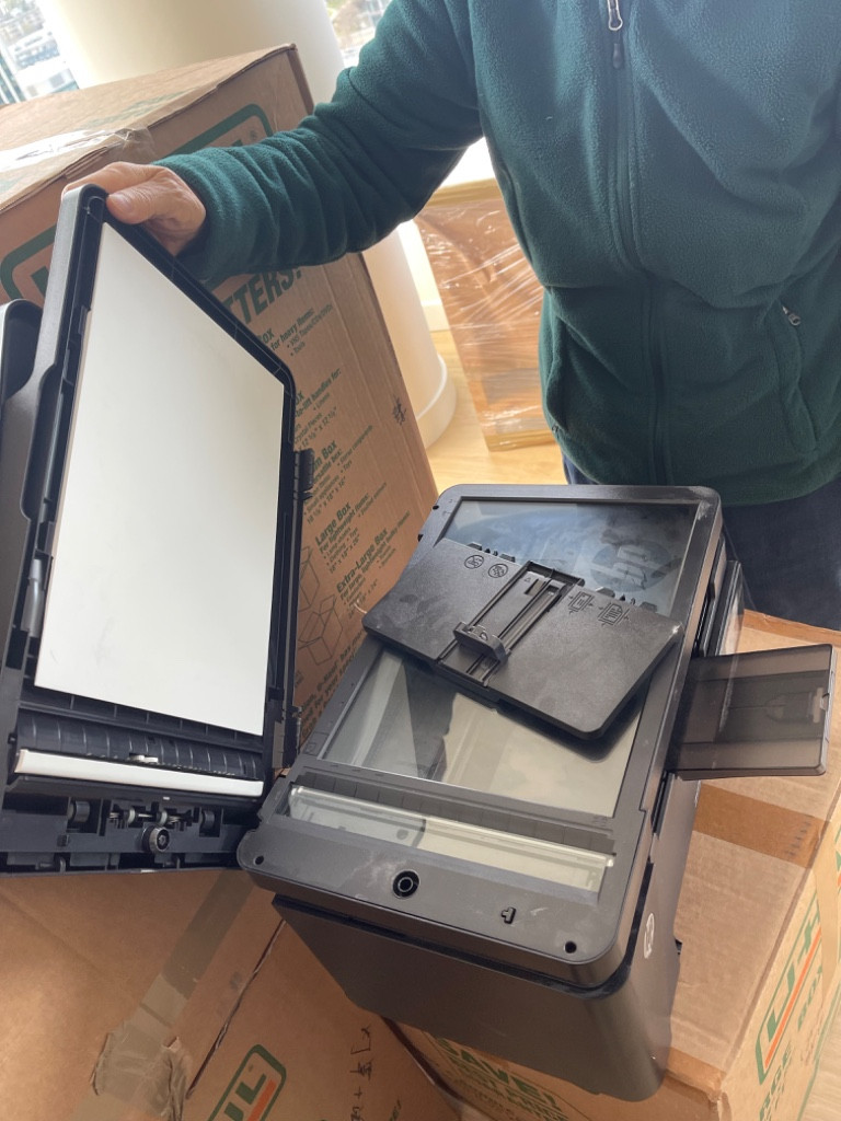 Second photo by Jie Ling of Golden Gate Relocation LLC - Large