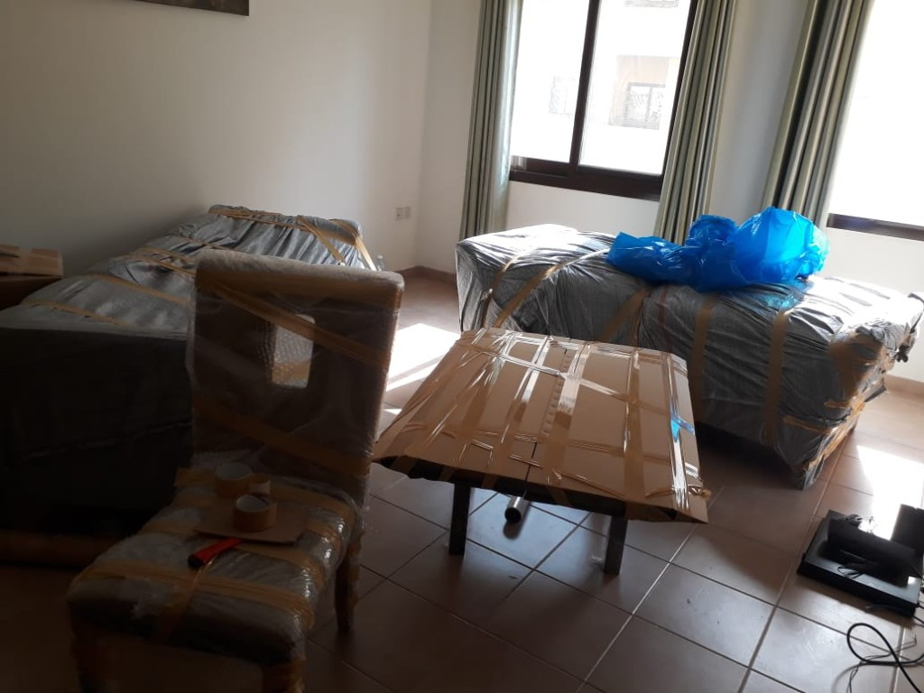 Photo by Kathleen Aura of Just Click Movers - Large