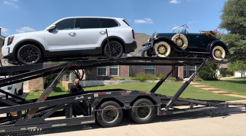 Photo by Parker Creighton of Sonic auto transport - Large