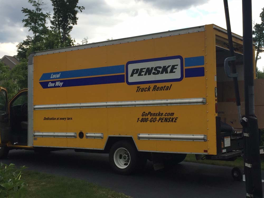 Photo by Jing Xiang of International Van Lines - Large