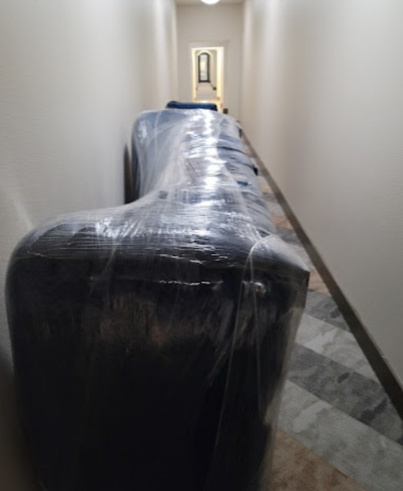 Photo by Ida Holeckova of Diamond Relocation  - Large