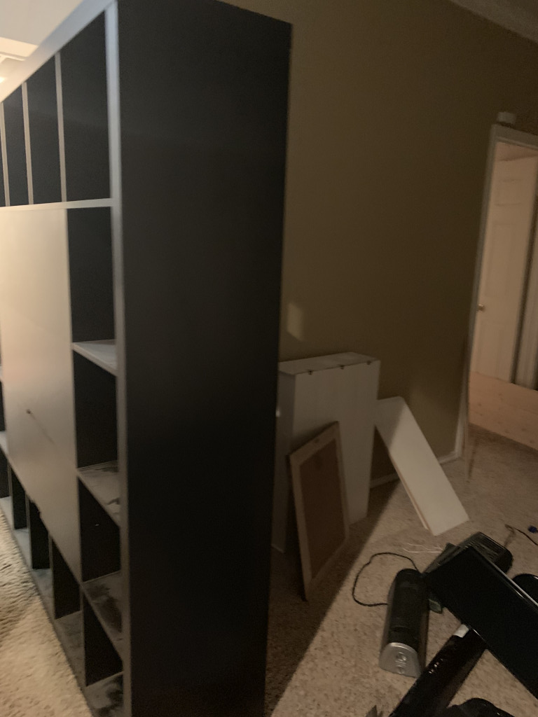 Second photo by Roxie Solis of Champion Movers - Large