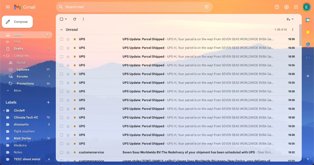 Second photo by Enrico Varano of Seven Seas Worldwide - Large