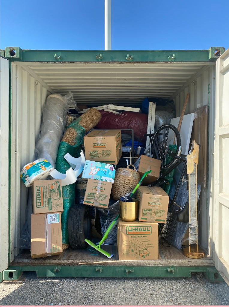 Photo by Mina Cee of Wrapid-Up Moving - Large