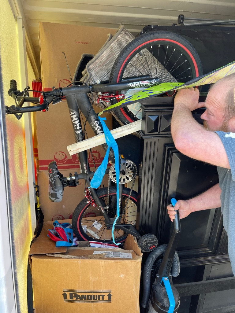 Photo by Tiffanie Hedman of Moving Staffers - Large