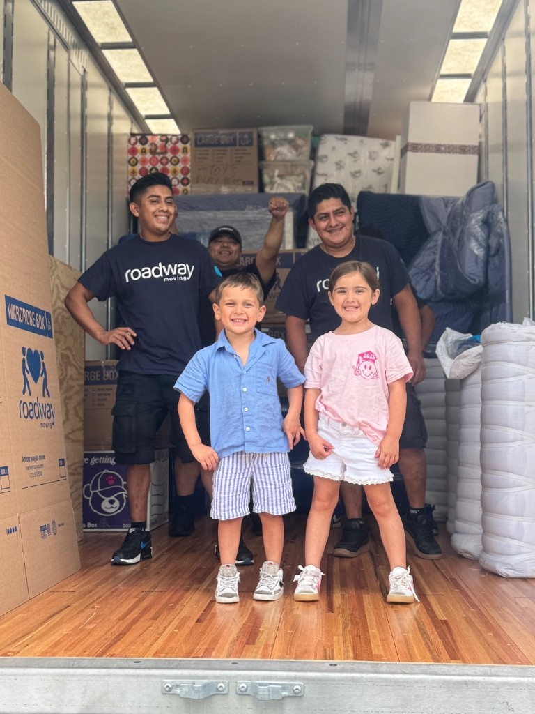 Photo by Rachel Perlman of Roadway Moving - Large