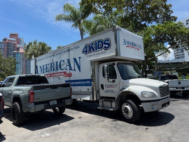 Second photo by Oren Hefetz of American Van Lines LLC - Large