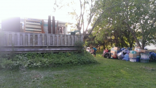 Second photo by Julio Ceron of Greenland Vanlines - Large