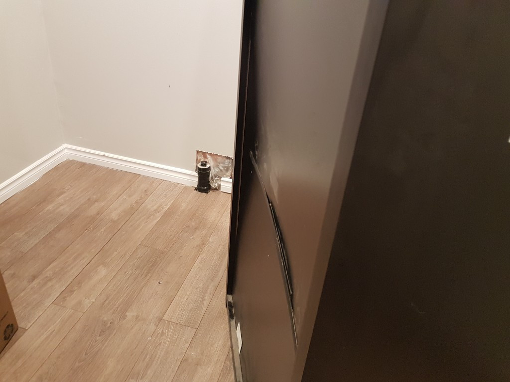 Second photo by Travis Lettington of Red Mile Moving - Large