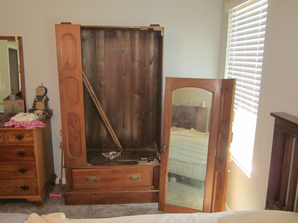 Second photo by Robert Jackson of Alex Moving and Delivery - Large