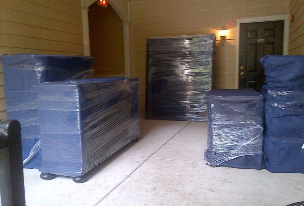 Photo by Kattia Denis of Enterprise Moving - Large