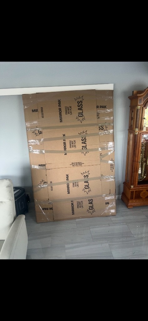 Photo by Bobby Dawes of MidAmerican Moving - Large