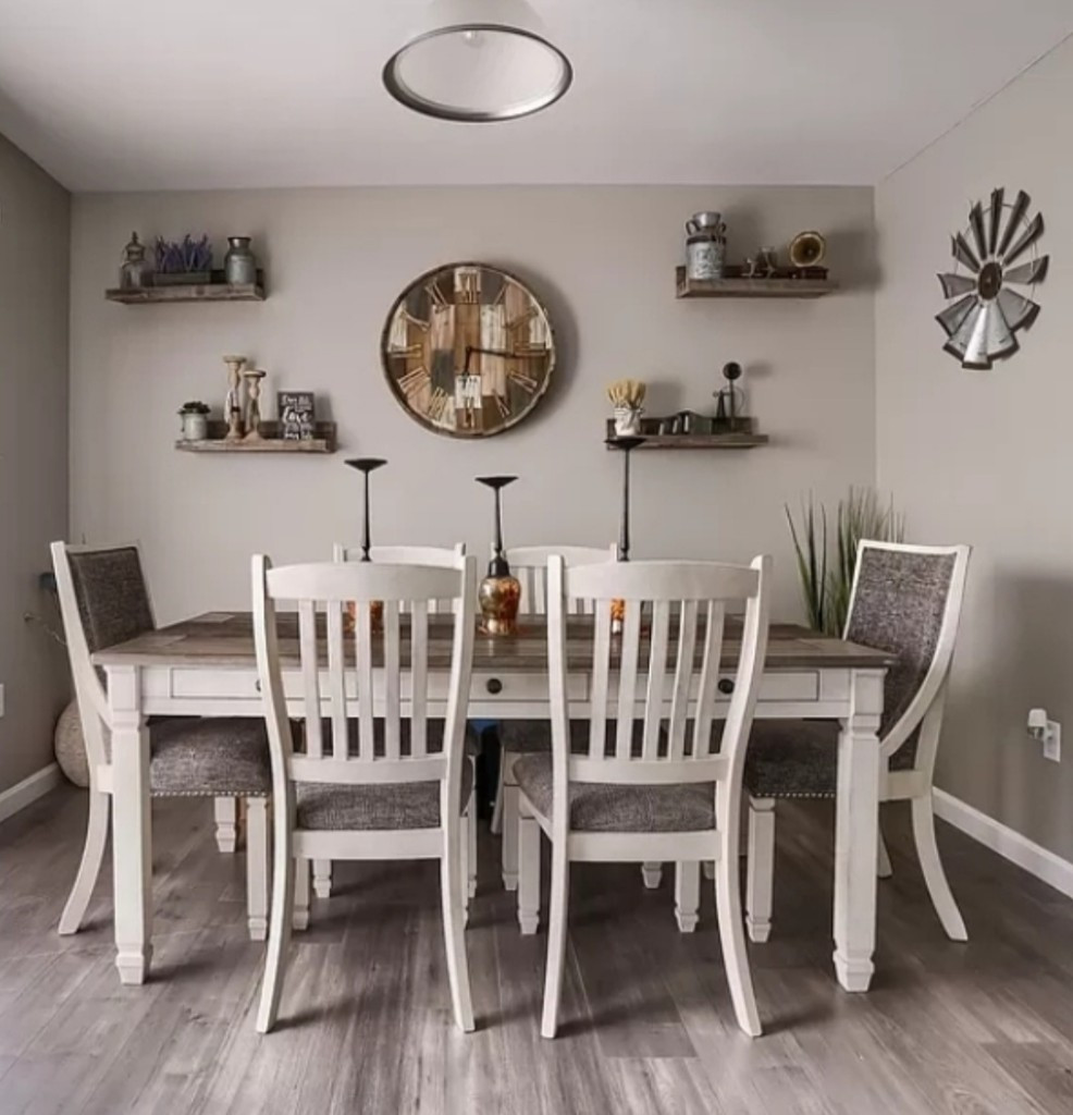 Photo by Mary Duncan of Empire Moving Group LLC - Large