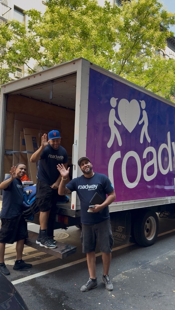 Photo by Patricia Songco of Roadway Moving - Large