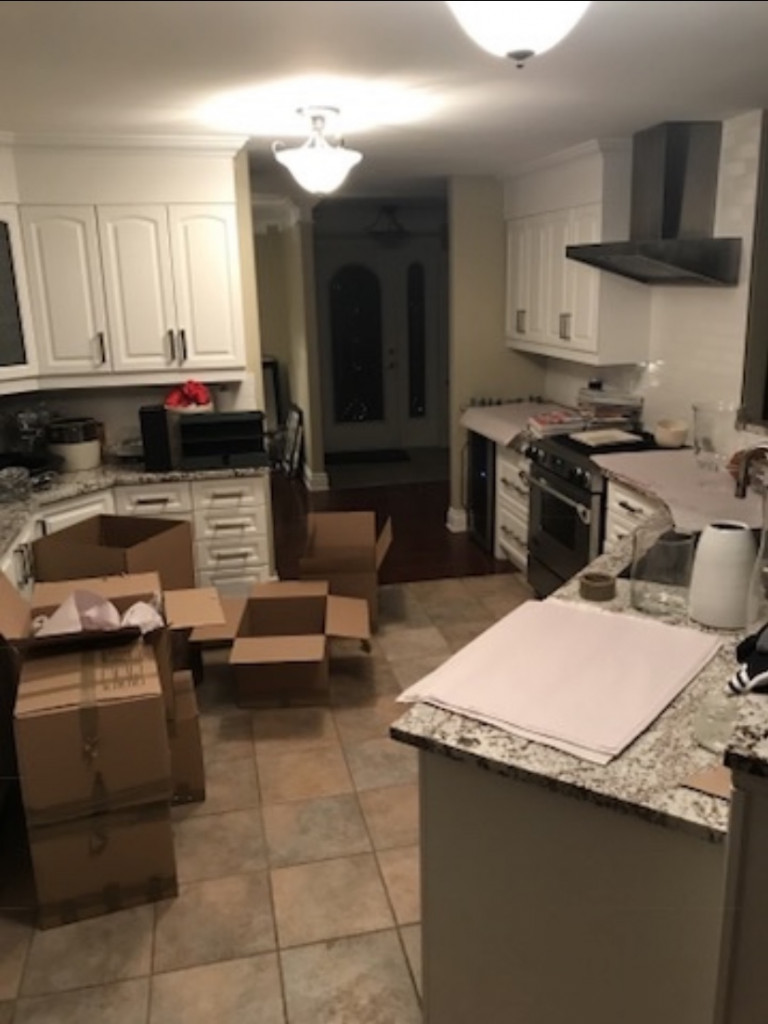 Photo by Luyindama Marcao of Move Me Again Transportation - Large