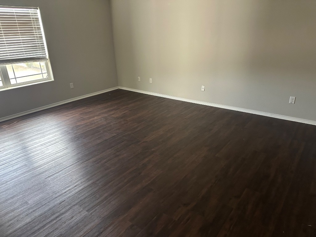 Photo by Mike Nwanekpe of Safe Ship Moving Services - Large