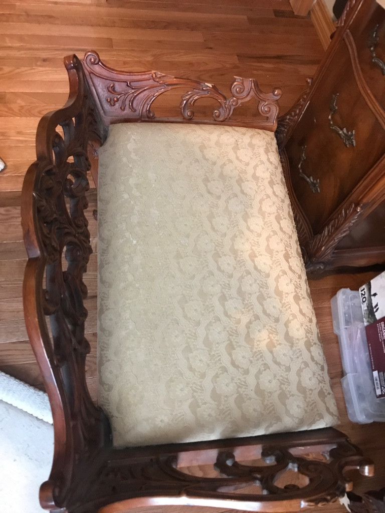 Second photo by Cyndi Wilsdorf of Oasis Moving and Storage - Large