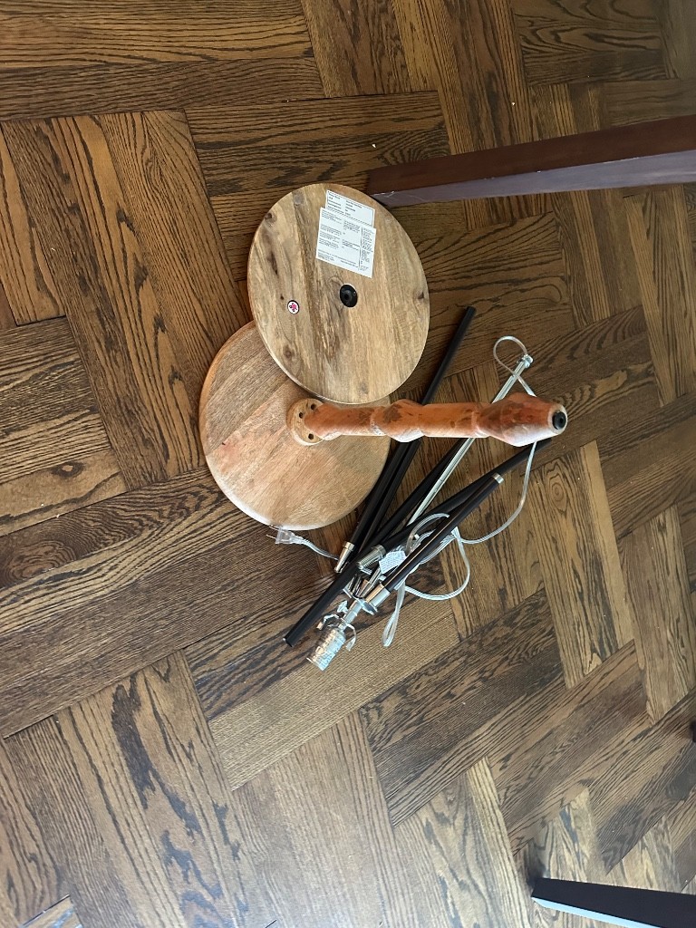 Photo by Nicole Ohebshalom of Shleppers Moving & Storage - Large