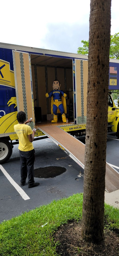 Photo by Mark Ingber of Good Greek Moving and Storage - Large