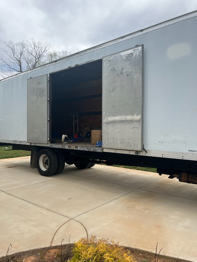 Photo by Garret Miles of Mid America Movers - Large