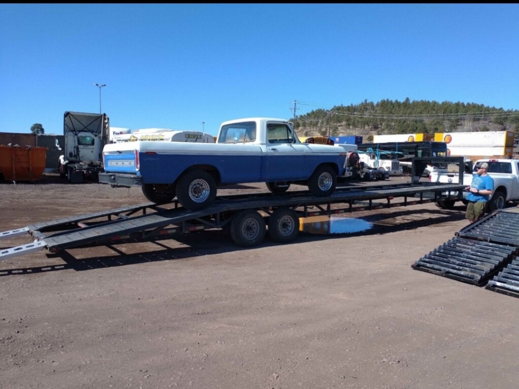 Photo by Charitee of Sonic auto transport - Large