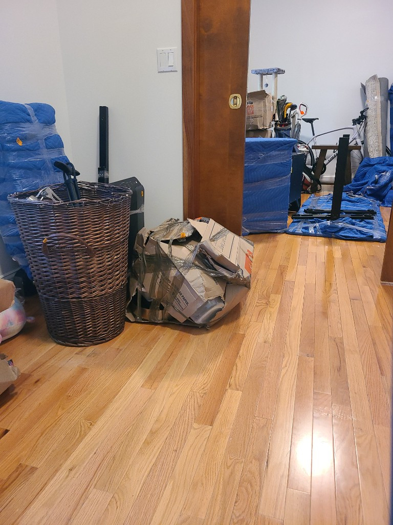 Photo by Benjamin Leeds of Levic Van Lines - Large