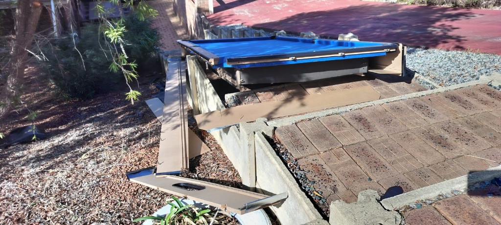 Photo by Danielle Langsford of Fragile Removals & Storage - Large