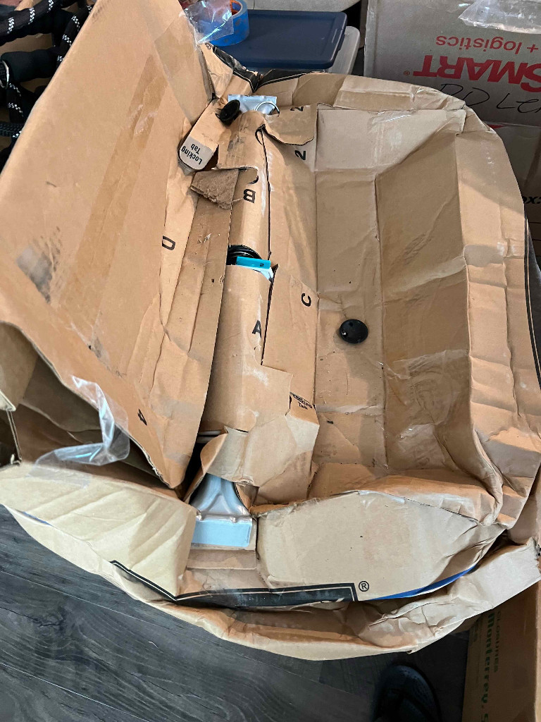 Second photo by Julie Ruster Price of Woodlands Moving and Storage - Large