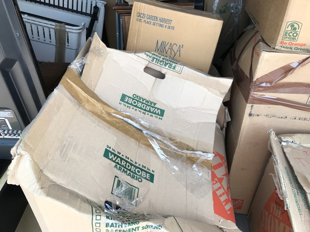 Photo by Patricia Fredrickson of Oasis Moving and Storage - Large