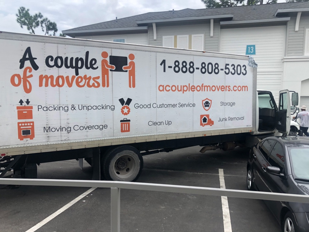 Second photo by Roger Poulin of A Couple Of Movers - Large