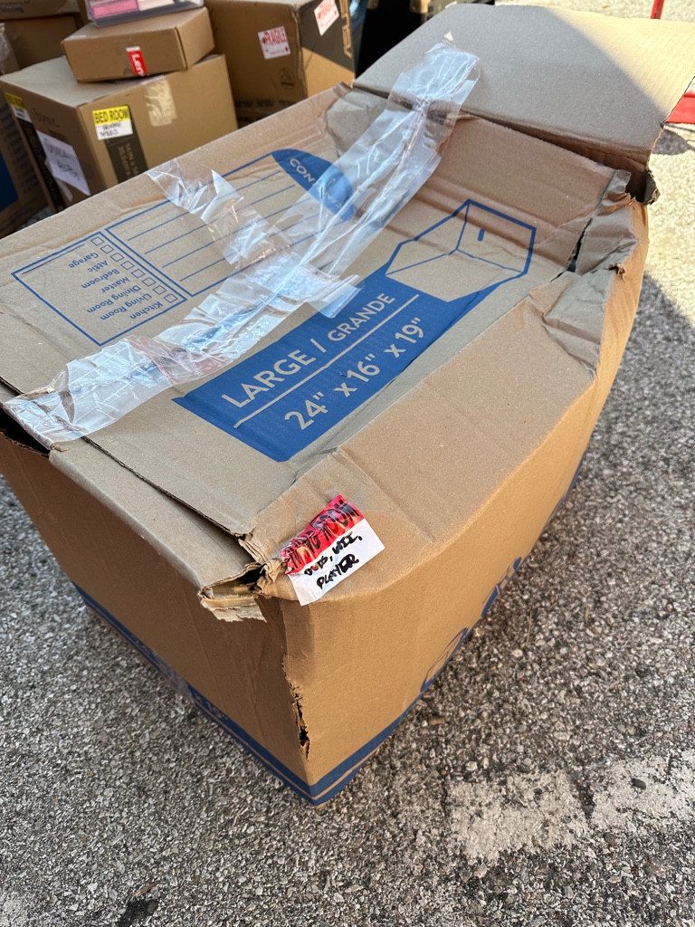 Photo by Bonnie Bruner of A&M Moving Services - Large