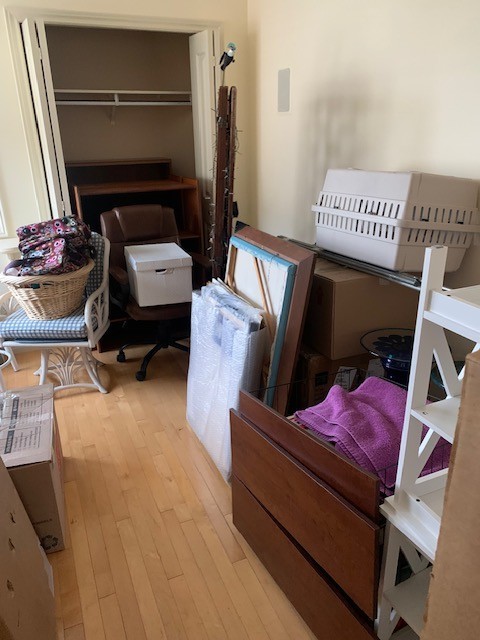 Photo by Dianne Clowes of Okanagan Packing & Moving - Large