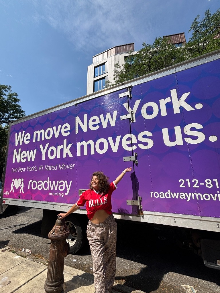 Second photo by Nancy Rodriguez of Roadway Moving - Large