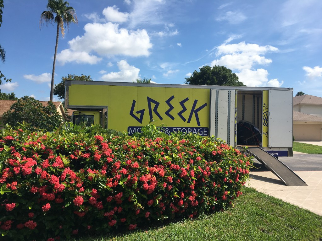Photo by Maria Pugo of Good Greek Moving and Storage - Large