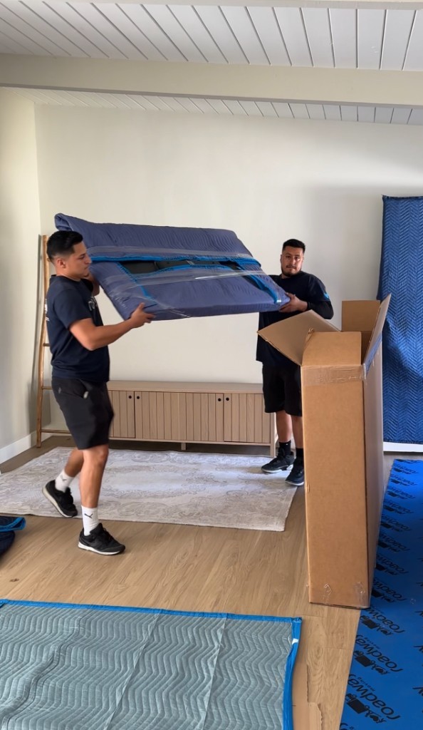 Photo by Michela Allocca of Roadway Moving - Large