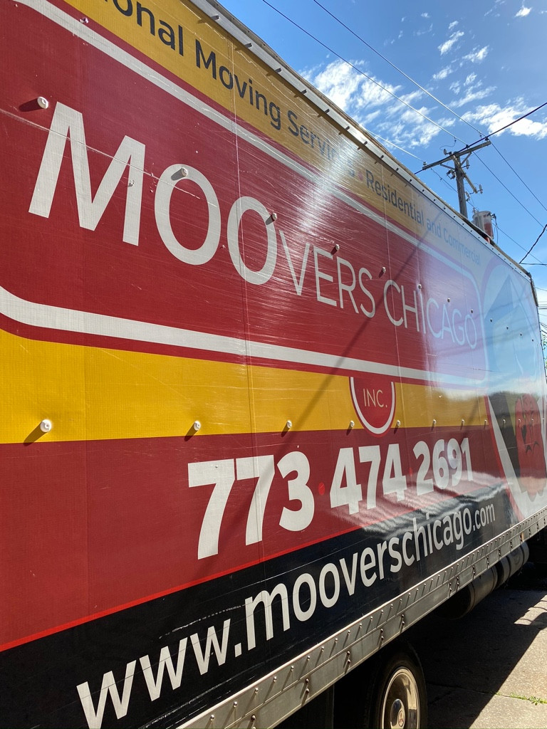 Photo by Javier Vazquez of Moovers Chicago Inc - Large
