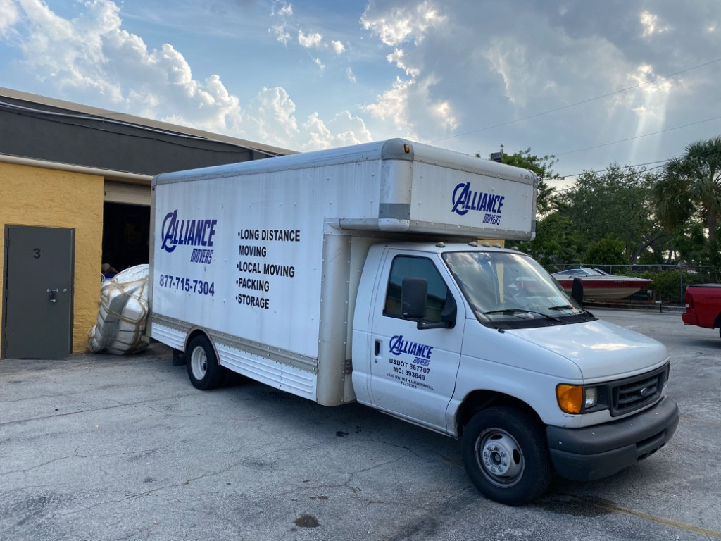 Photo by Ben Hendricks of Alliance Movers - Large