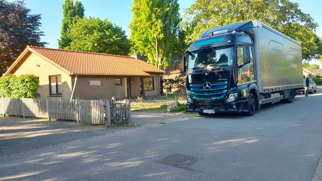 Photo by Carola Konsten of Traslo Service Ltd - Large