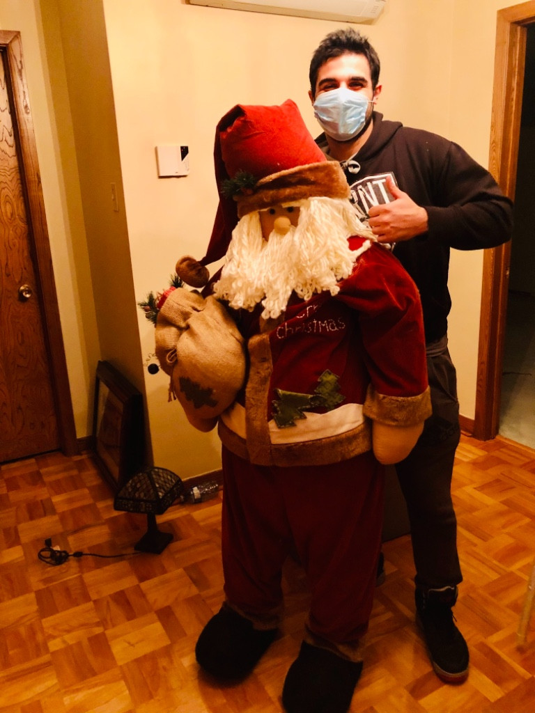 Second photo by Romero Darkomedski of Déménagement Déménagio - Large