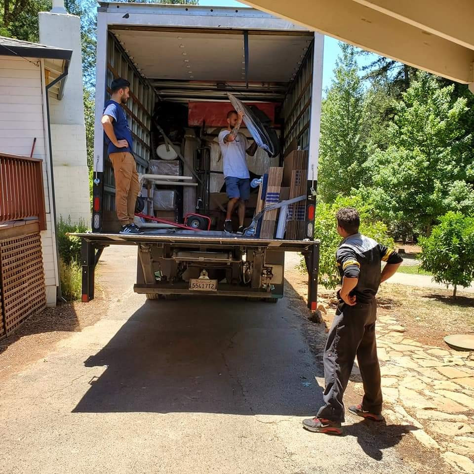 Second photo by Erin N Erickson of California Movers Local & Long Distance Company - Large