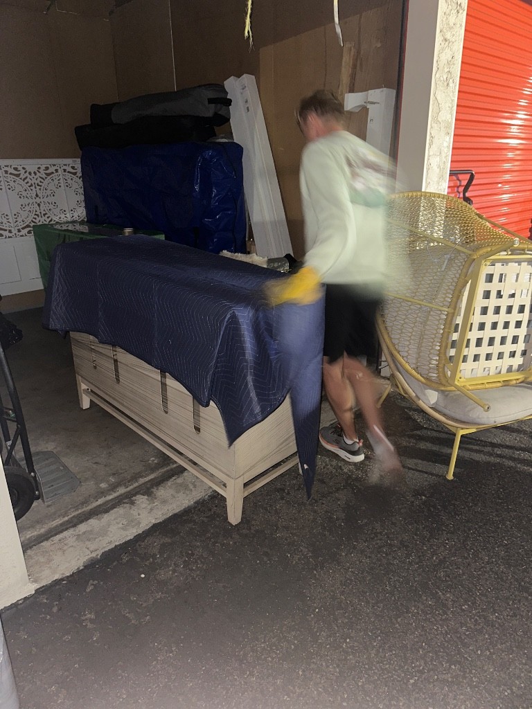 Second photo by Scott Johnson of Safe Ship Moving Services - Large