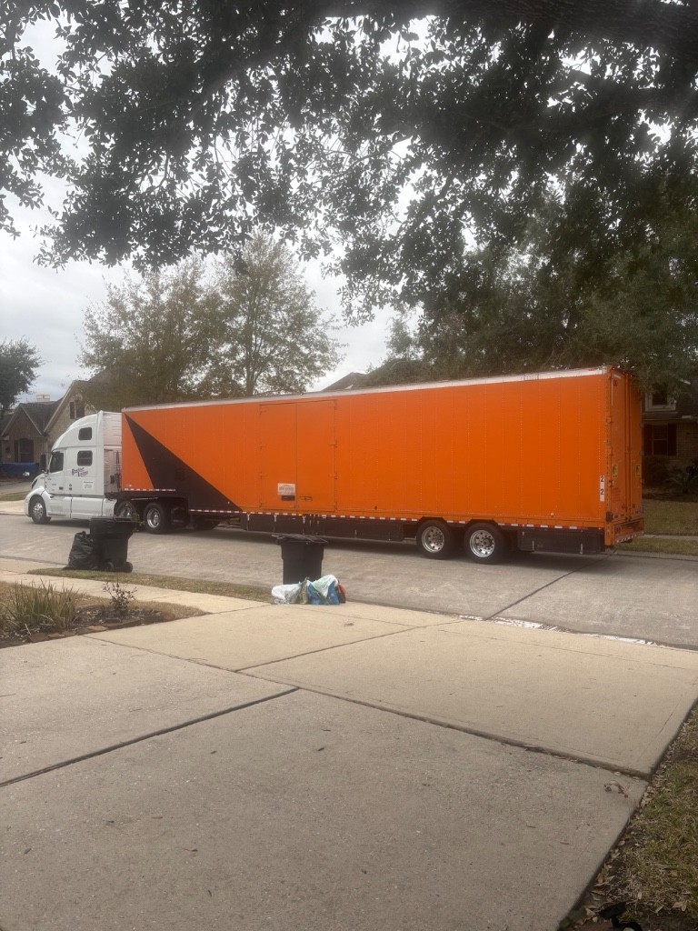 Second photo by Robert Pullis of Jackson Movers - Large