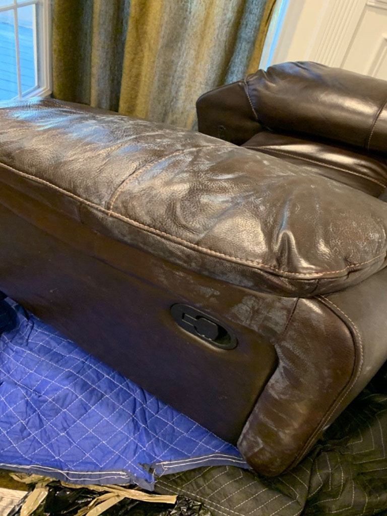 Photo by Jad Jibin of Road Runner Moving and Storage - Large