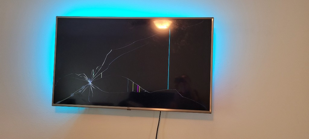 Photo by Mallory Welch of Luxe Trucking - Large