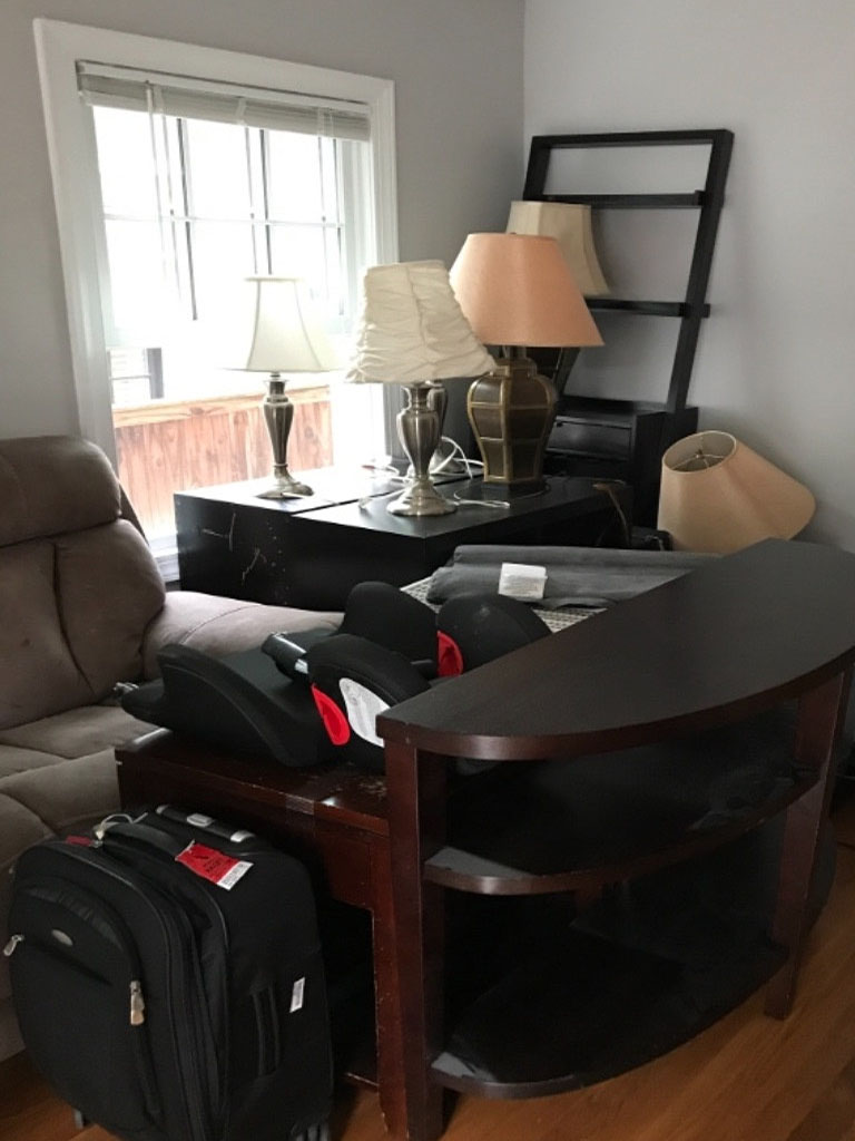 Photo by Ryan Mcconaghy of Artisan Movers - Large