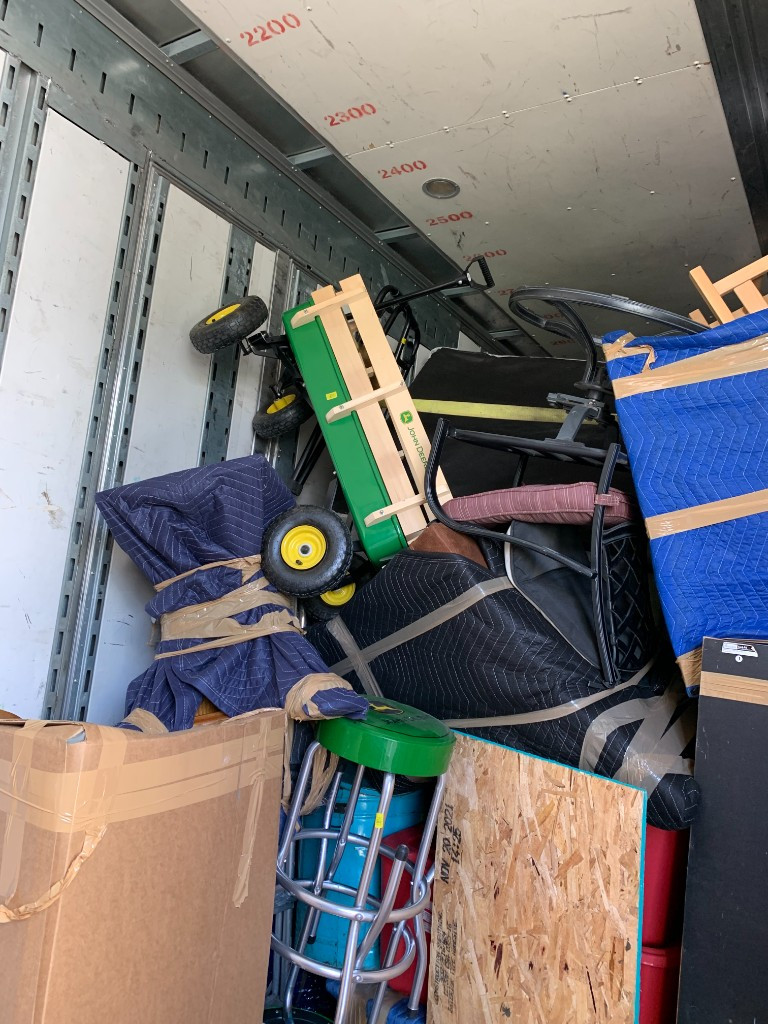 Second photo by Dorothy Heathman of Alltrust Movers - Large