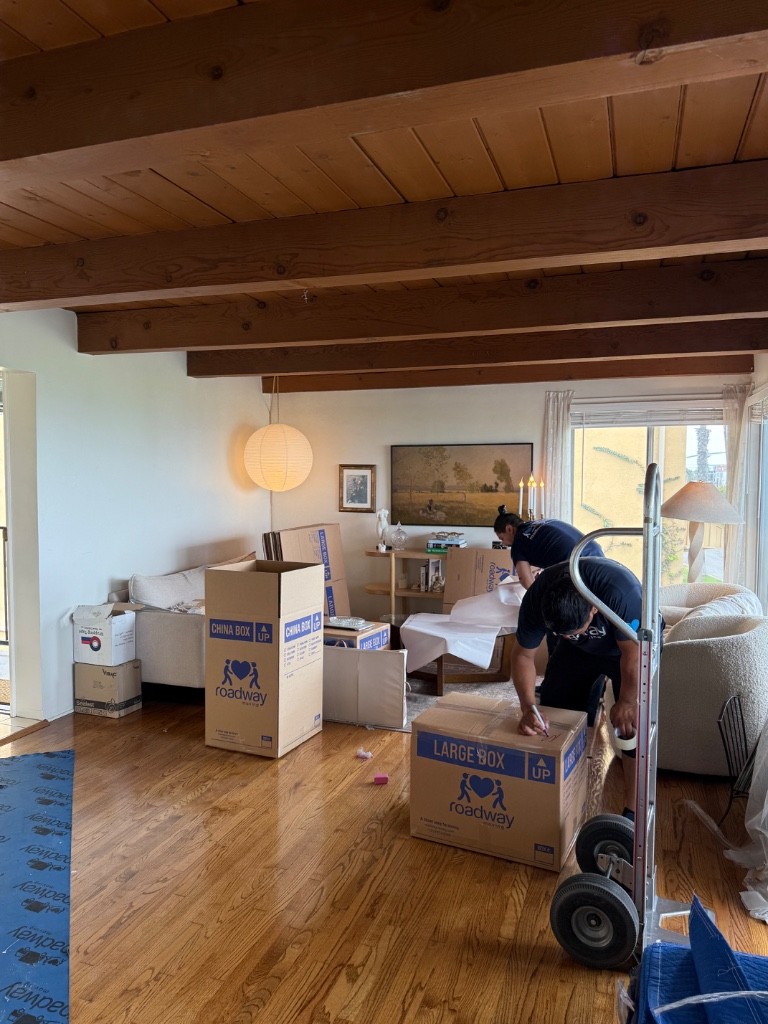 Photo by Annabelle Hooper of Roadway Moving - Large