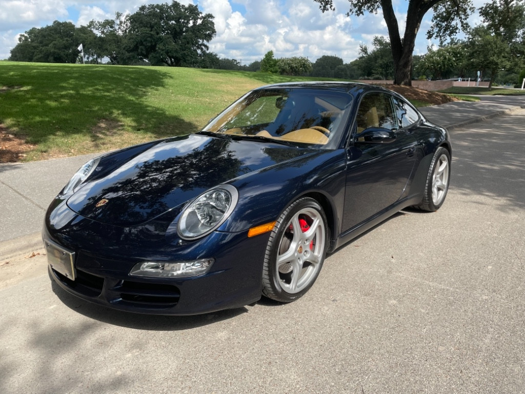 Photo by Hance Myers of Sonic auto transport - Large