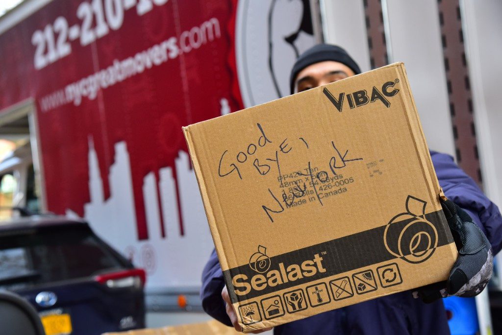 Second photo by Sofia Vladi of NYC Great Movers - Large