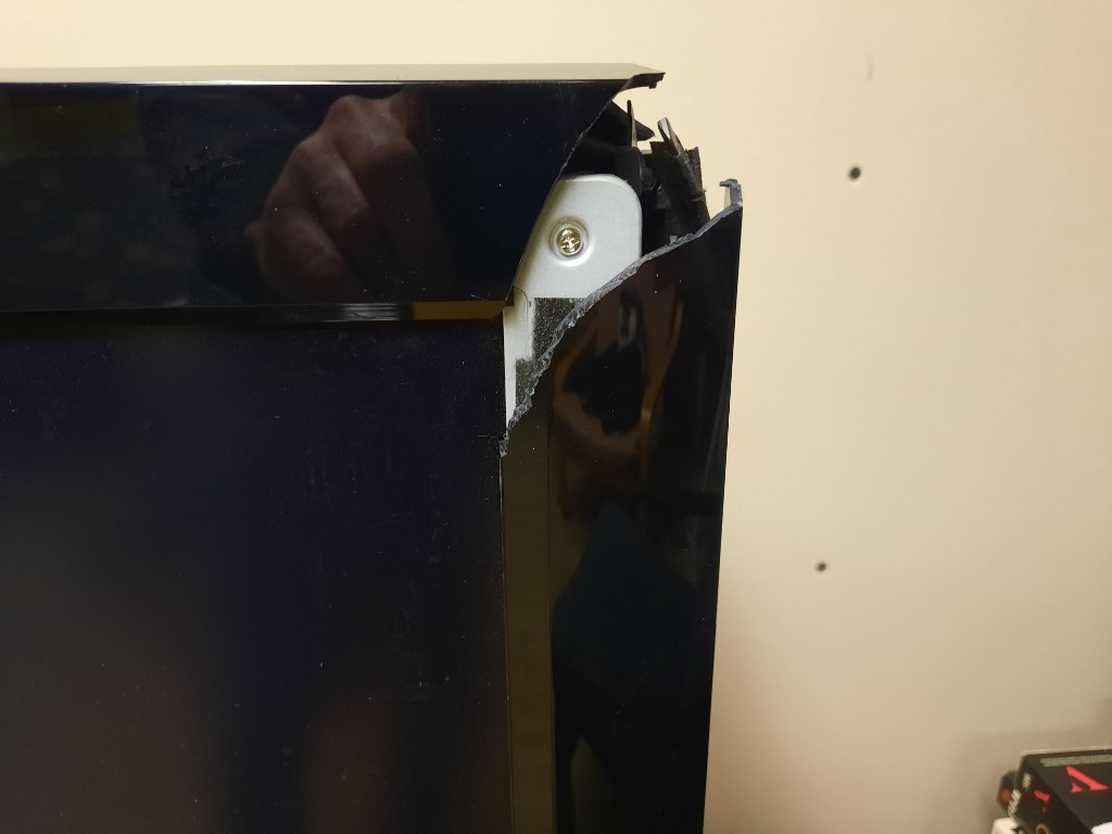 Second photo by Susan Jones of Fast Canadian Van Lines - Large